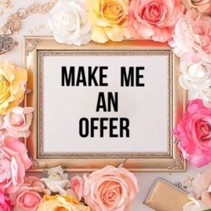 🌸🌼🌺MAKE ME AN OFFER!!🌺🌼🌸